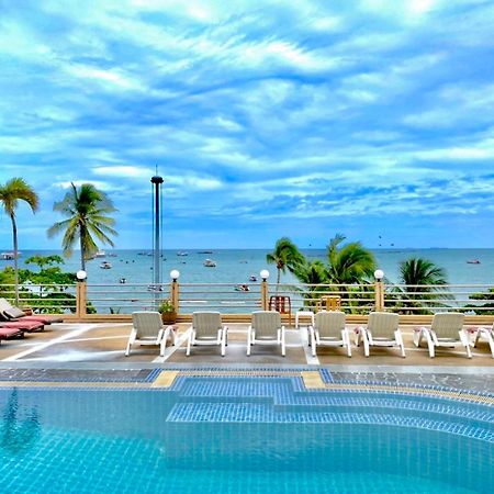 Aa Hotel Pattaya Extérieur photo