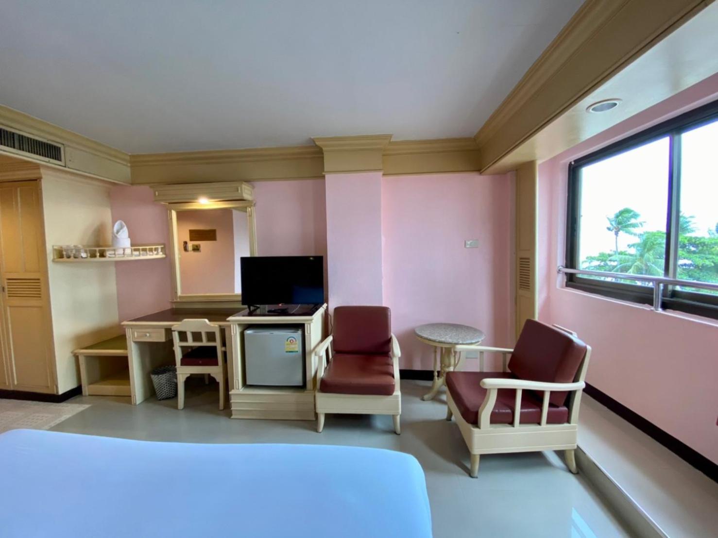 Aa Hotel Pattaya Extérieur photo