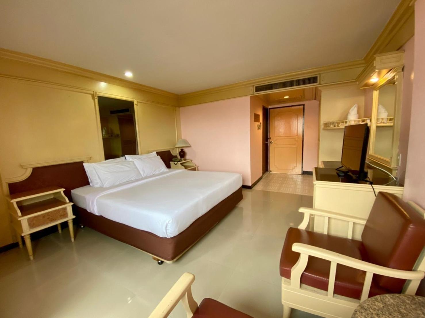 Aa Hotel Pattaya Extérieur photo