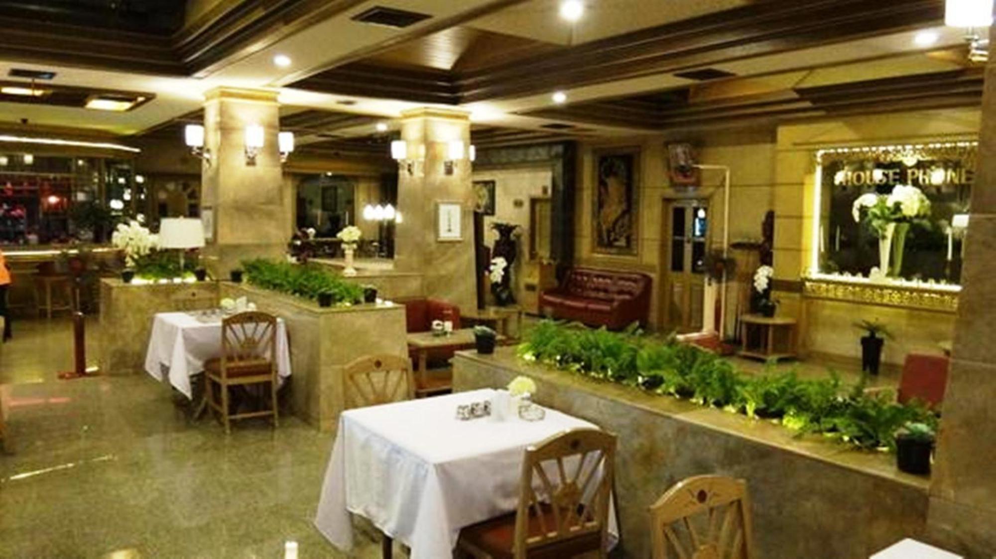 Aa Hotel Pattaya Extérieur photo