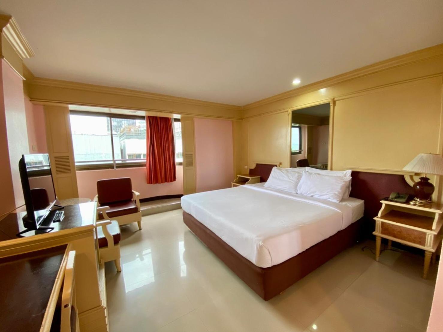 Aa Hotel Pattaya Chambre photo
