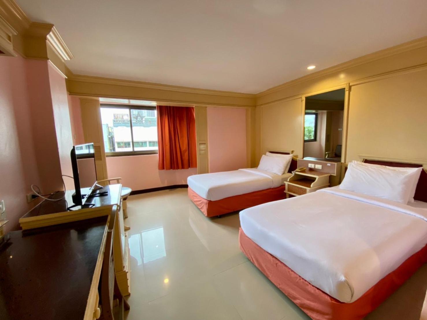 Aa Hotel Pattaya Chambre photo